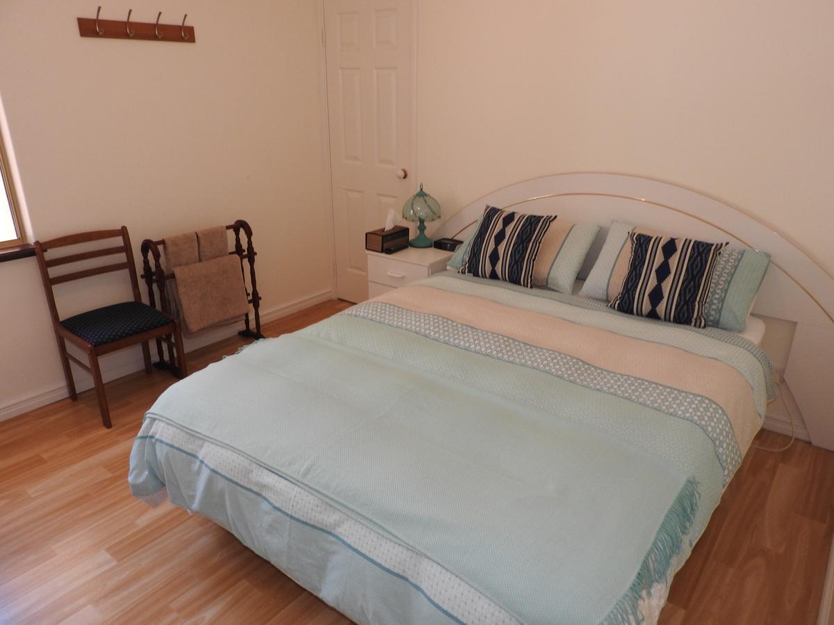 The Royal Dolphin Bed & Breakfast Safety Bay Rockingham Kültér fotó